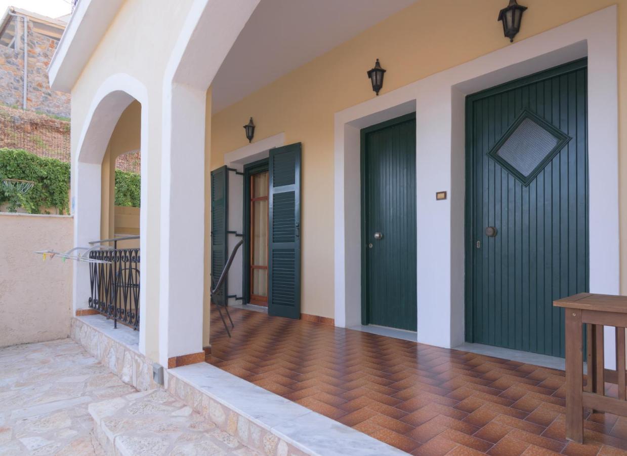 Balis Apartments Paleokasztríca Kültér fotó
