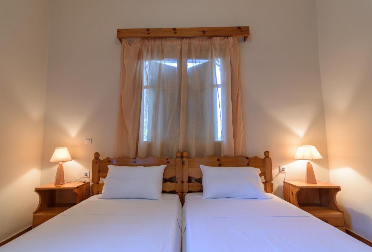 Balis Apartments Paleokasztríca Kültér fotó