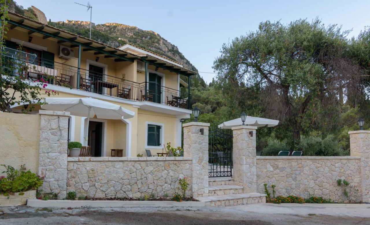 Balis Apartments Paleokasztríca Kültér fotó