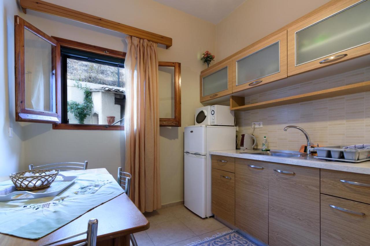 Balis Apartments Paleokasztríca Kültér fotó